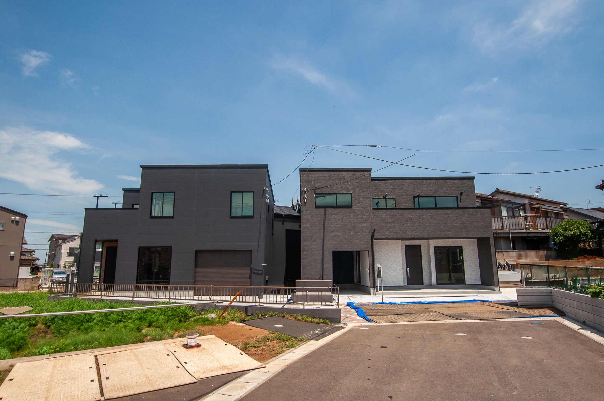 【ご内覧可能】千葉ﾓﾉﾚｰﾙ作草部駅10分＼＼ガレージハウス／／全２棟の画像